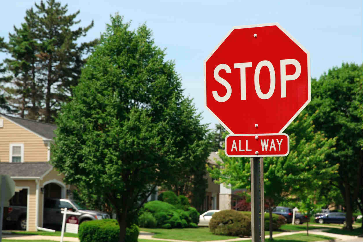 Car Wrecks Caused Due to Stop Sign Violations St. Louis
