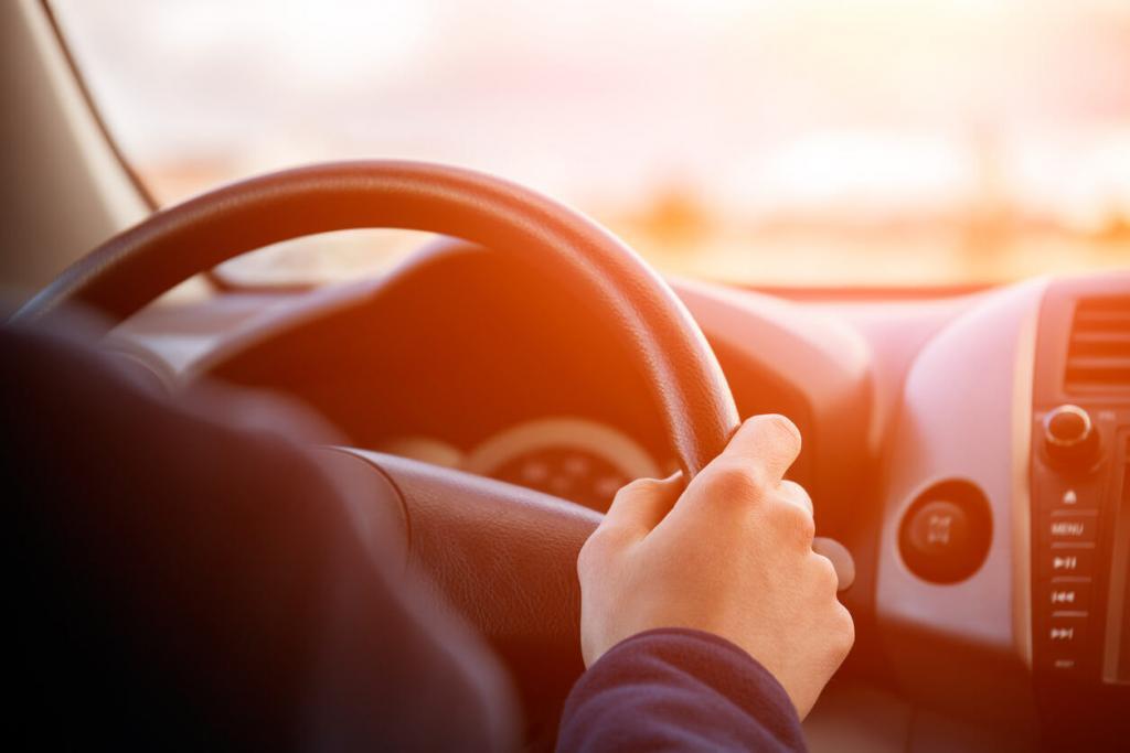 St. Louis driver driving with both hands