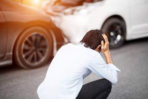 “Should I Represent Myself in a St. Louis Car Accident Case?”