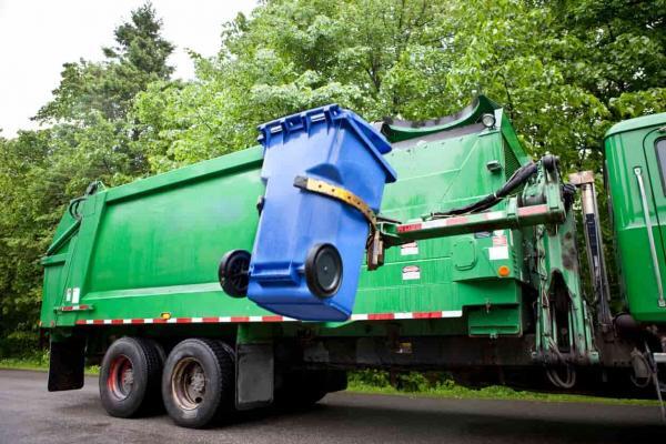 What to Do After an Accident With a Garbage Truck